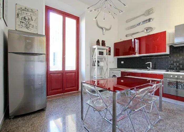 Apartment Tibullo ,classico Ed Elegante *