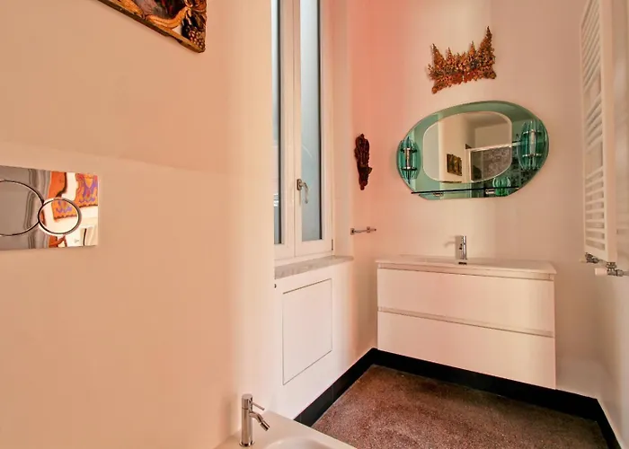 Tibullo ,classico Ed Elegante