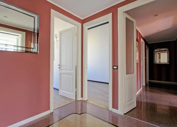 Tibullo ,classico Ed Elegante * Rom