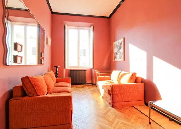 Apartment Tibullo ,classico Ed Elegante *
